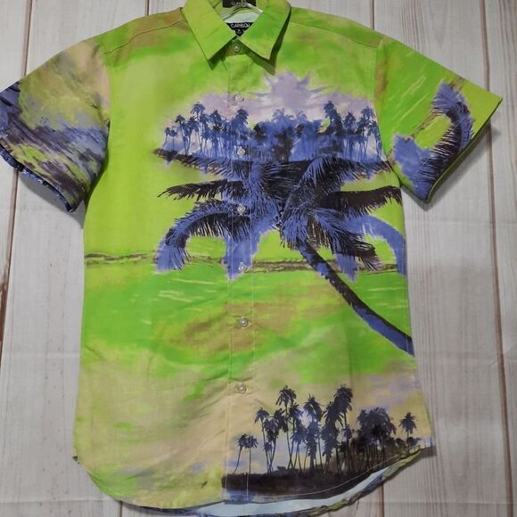 Carbon Men's Multicolor Small Size Beach Print Slim Fit Button Down Shirt - Picture 1 of 7